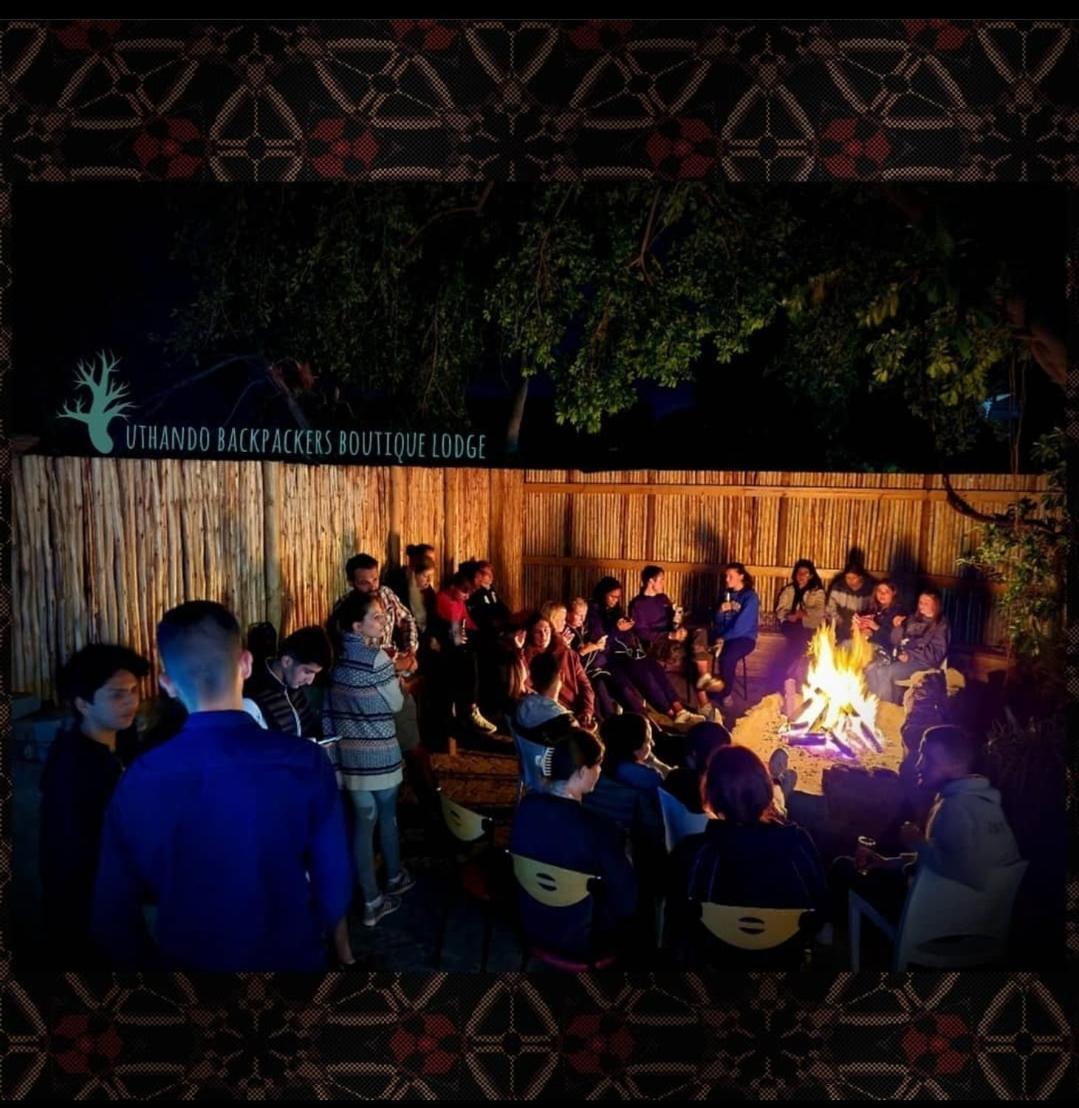 Uthando Backpackers Lodge Oudtshoorn Buitenkant foto